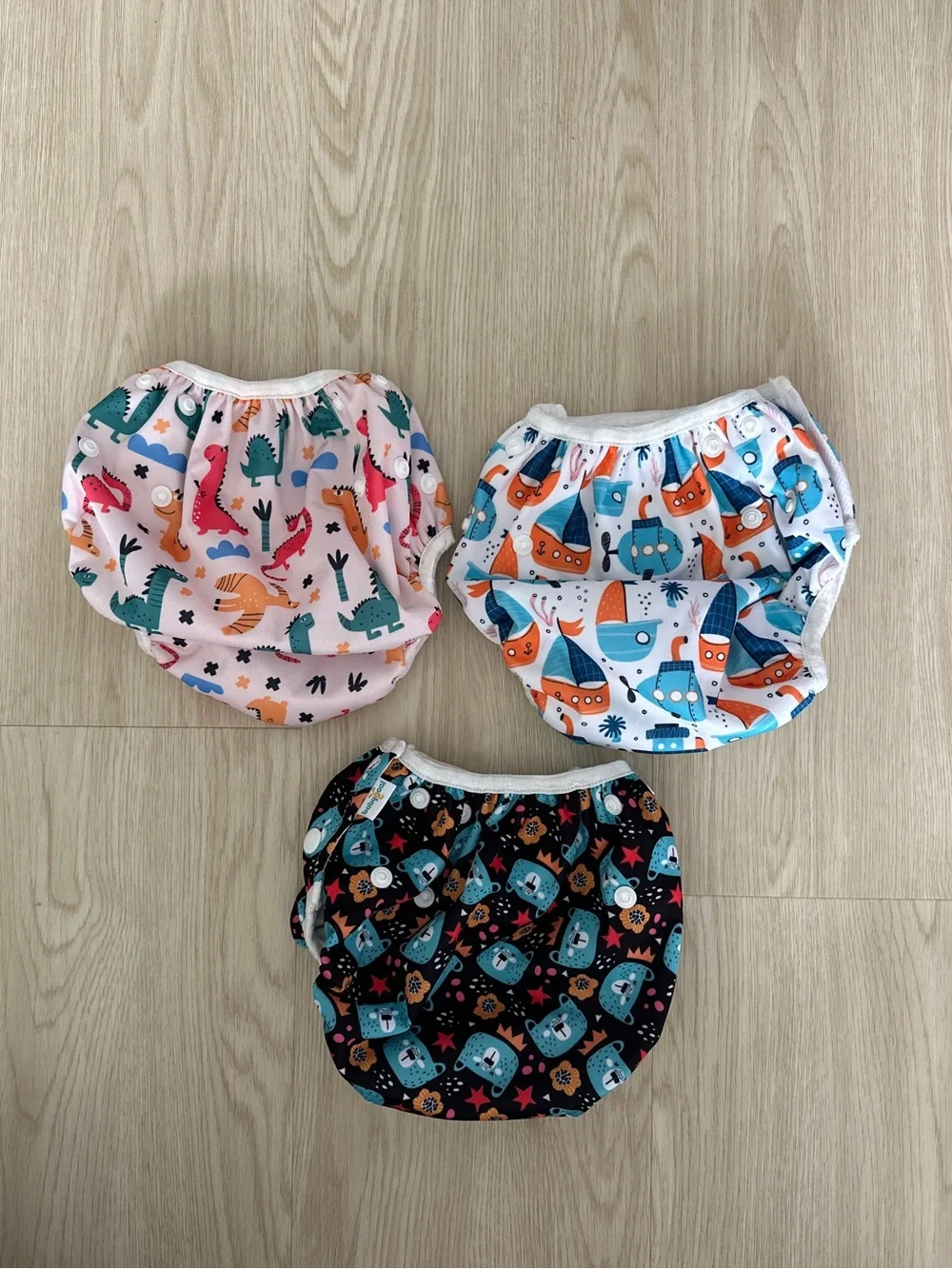 Baby swim diapers